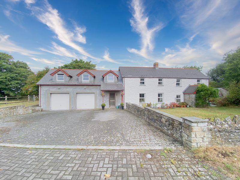 6 bedroom detached house for sale in Ffynnon Newydd, Trepit Road, Wick