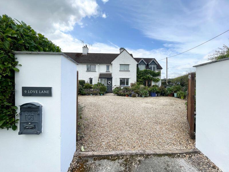 4 bedroom semidetached house for sale in 9 Love Lane, Llanblethian