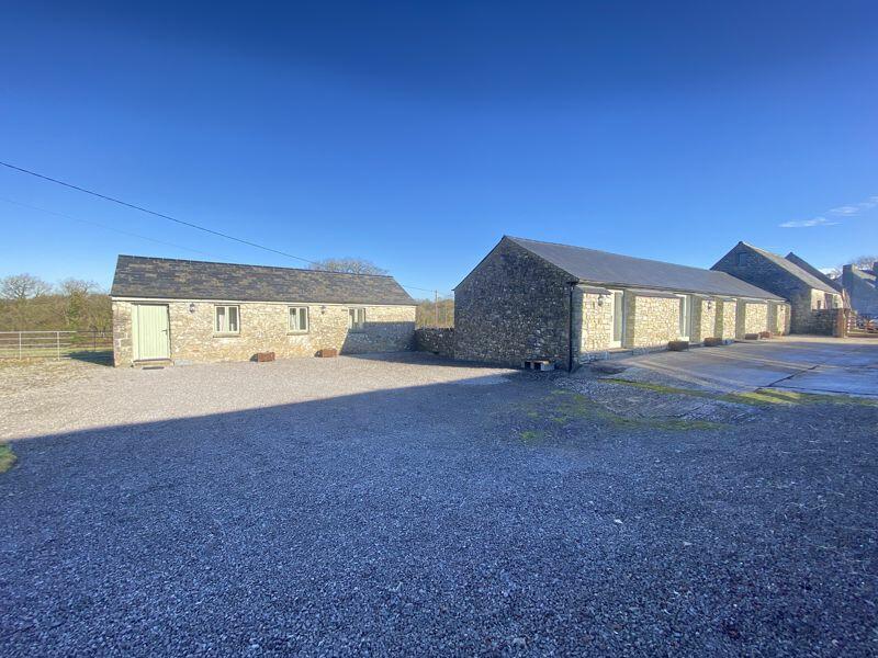 4 bedroom semidetached house for sale in Sutton Barns, Llandow