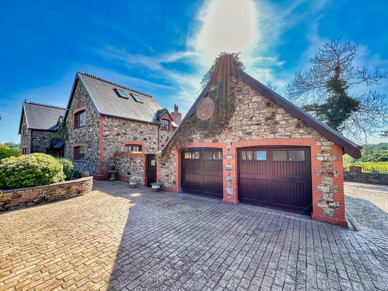 Additional property image - Elm Cottage, Heol Y Parc, Pentyrch, CF15 9NB