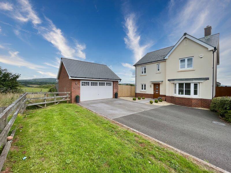 4 bedroom detached house for sale in 88 Bryn Celyn, Llanharry, CF72 9ZE