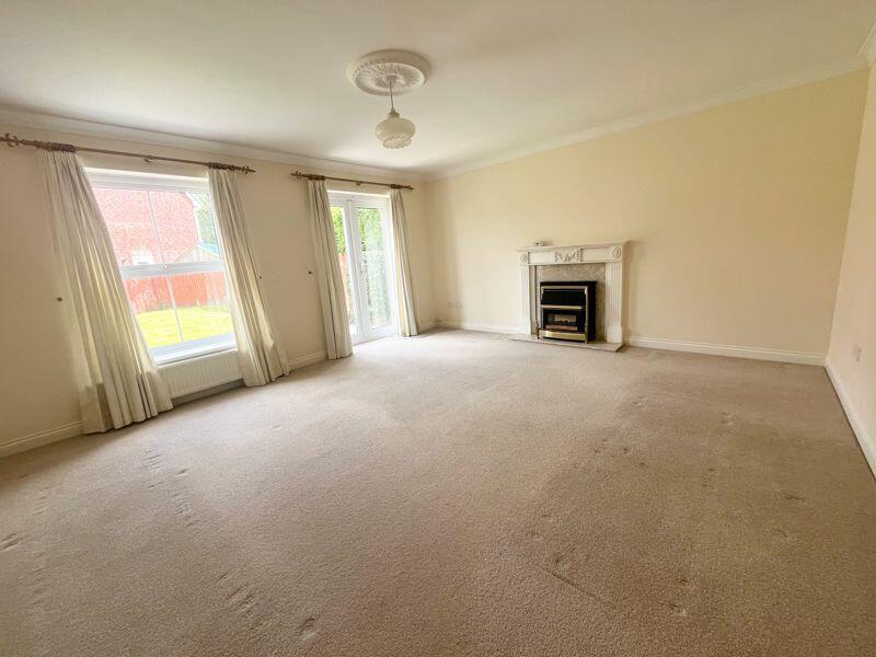 Additional property image - 2 Ffordd Y Dderwen, Ystradowen, CF71 7SG