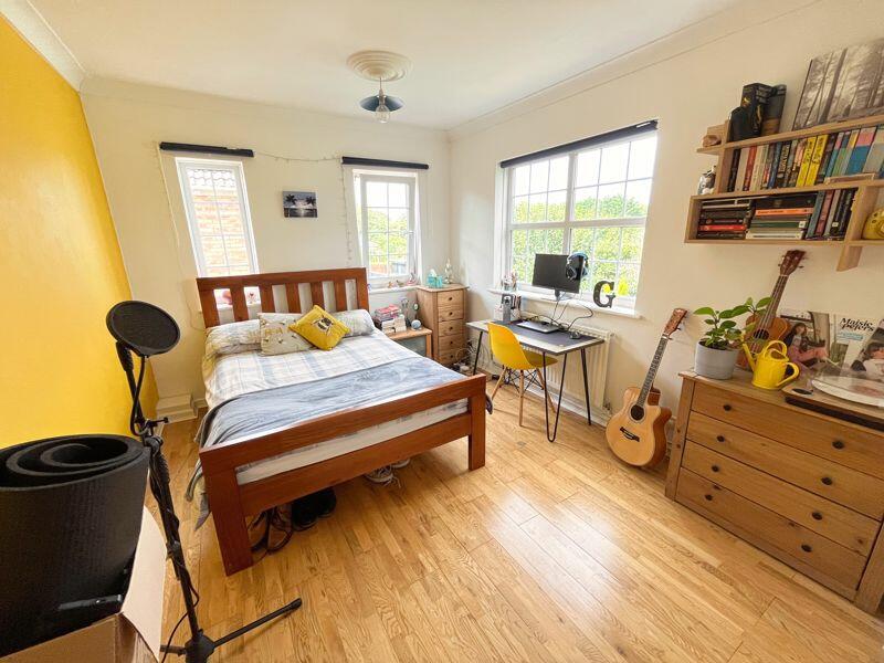 Additional property image - The Elms Farm, Castell Y Mwnws, Llanharry, CF72 9DD
