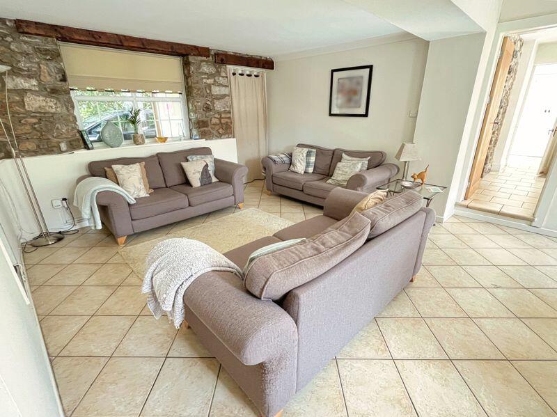 Additional property image - The Elms Farm, Castell Y Mwnws, Llanharry, CF72 9DD