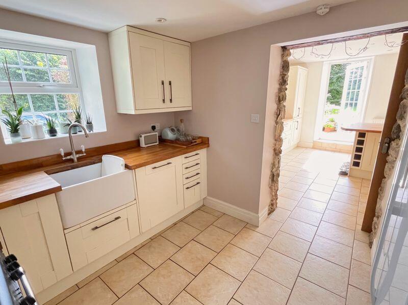 Additional property image - The Elms Farm, Castell Y Mwnws, Llanharry, CF72 9DD