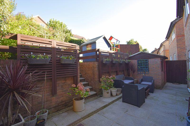 Additional property image - The Retreat 11 Heol Isaf Hendy, Pontyclun, Miskin CF72 8QS