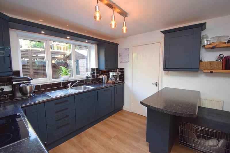Additional property image - The Retreat 11 Heol Isaf Hendy, Pontyclun, Miskin CF72 8QS