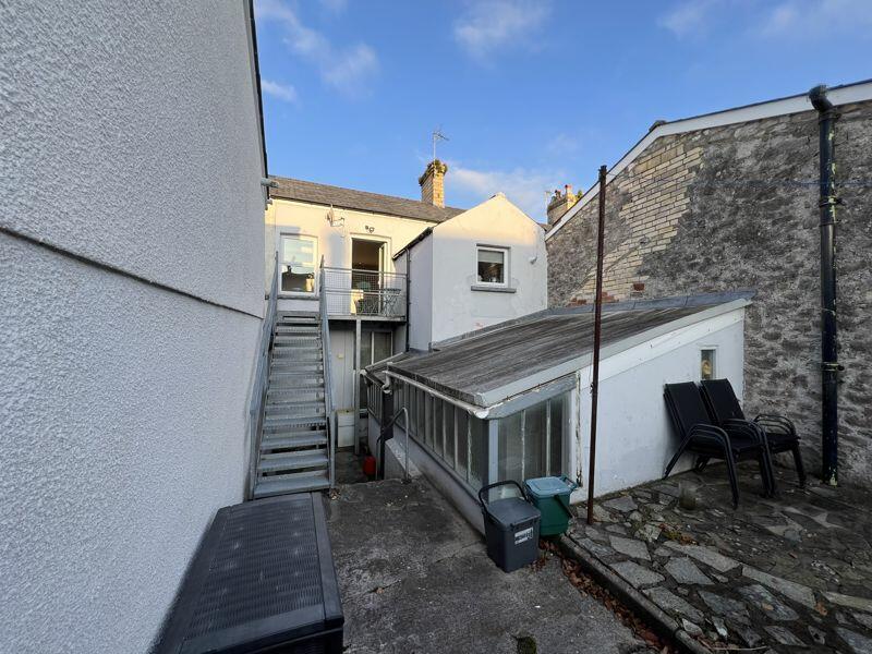 Additional property image - 40 Eastgate, Cowbridge, CF71 7DG