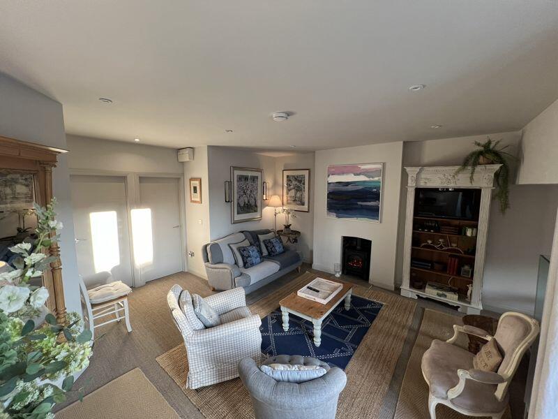 Additional property image - 40 Eastgate, Cowbridge, CF71 7DG