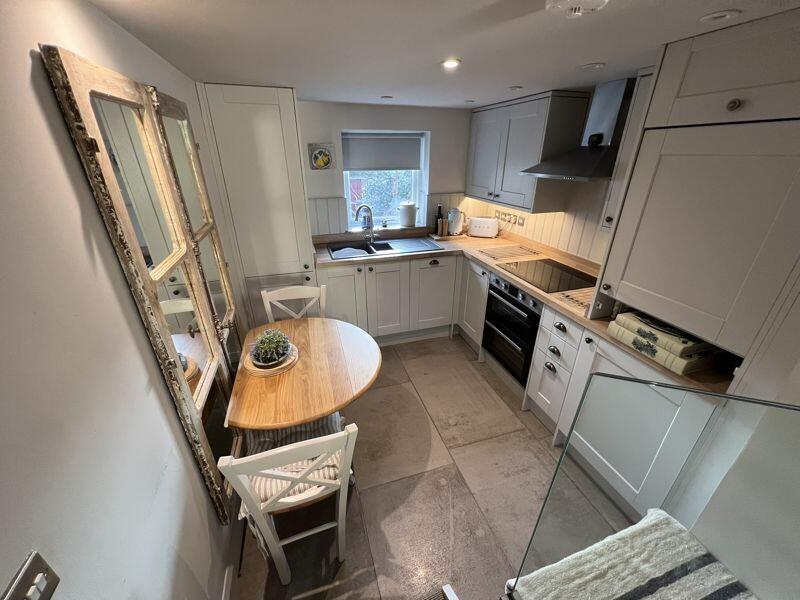 Additional property image - 40 Eastgate, Cowbridge, CF71 7DG