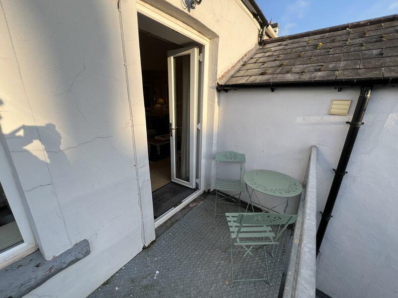 Additional property image - 40 Eastgate, Cowbridge, CF71 7DG