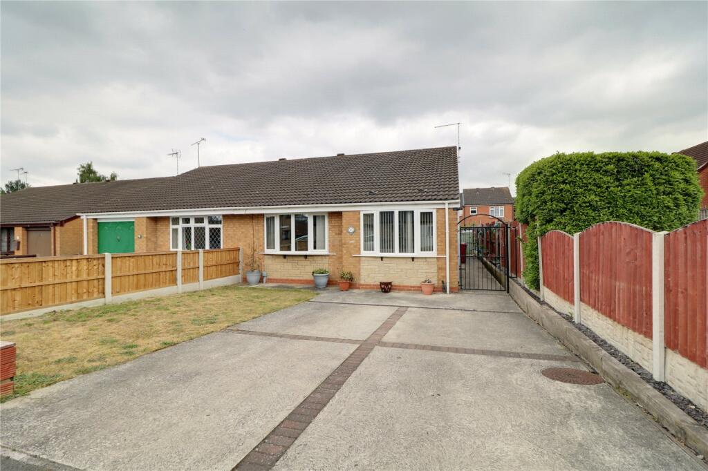 Main image of property: Alveston Road, Scunthorpe, Lincolnshire, DN17
