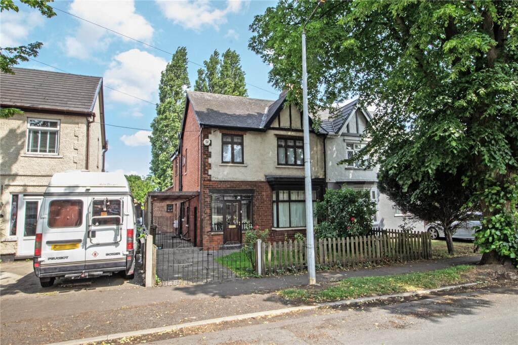 Main image of property: Lloyds Avenue, Scunthorpe, Lincolnshire, DN17