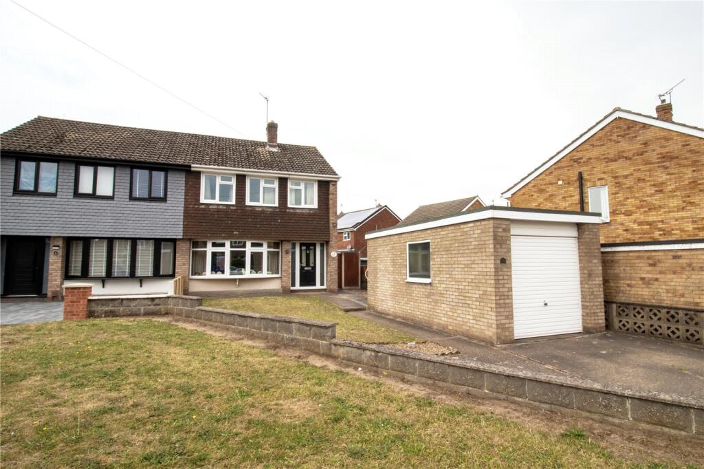 Main image of property: Oakwood Rise, Bottesford, Scunthorpe, Lincolnshire, DN16