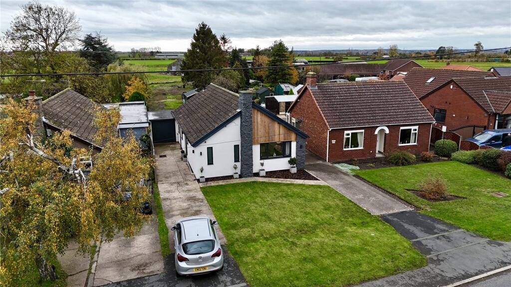 Main image of property: Brigg Road, Messingham, Lincolnshire, DN17