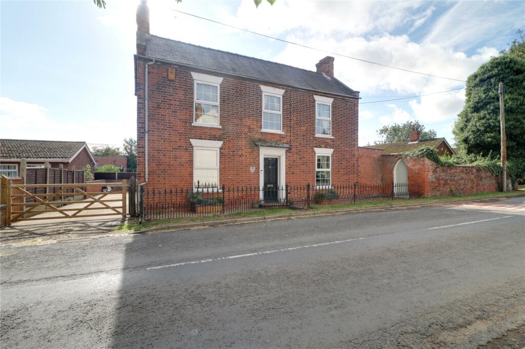 Main image of property: High Street, Burringham, Scunthorpe, Lincolnshire, DN17