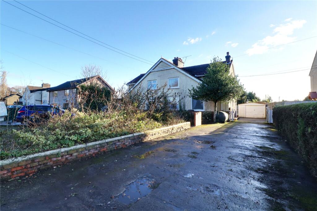 Main image of property: High Santon Villas, High Santon, Scunthorpe, Lincolnshire, DN15