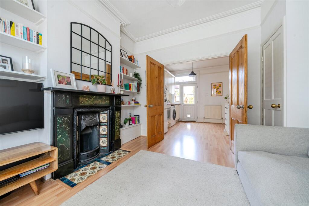 Main image of property: Highworth Road, Bounds Green, London, N11