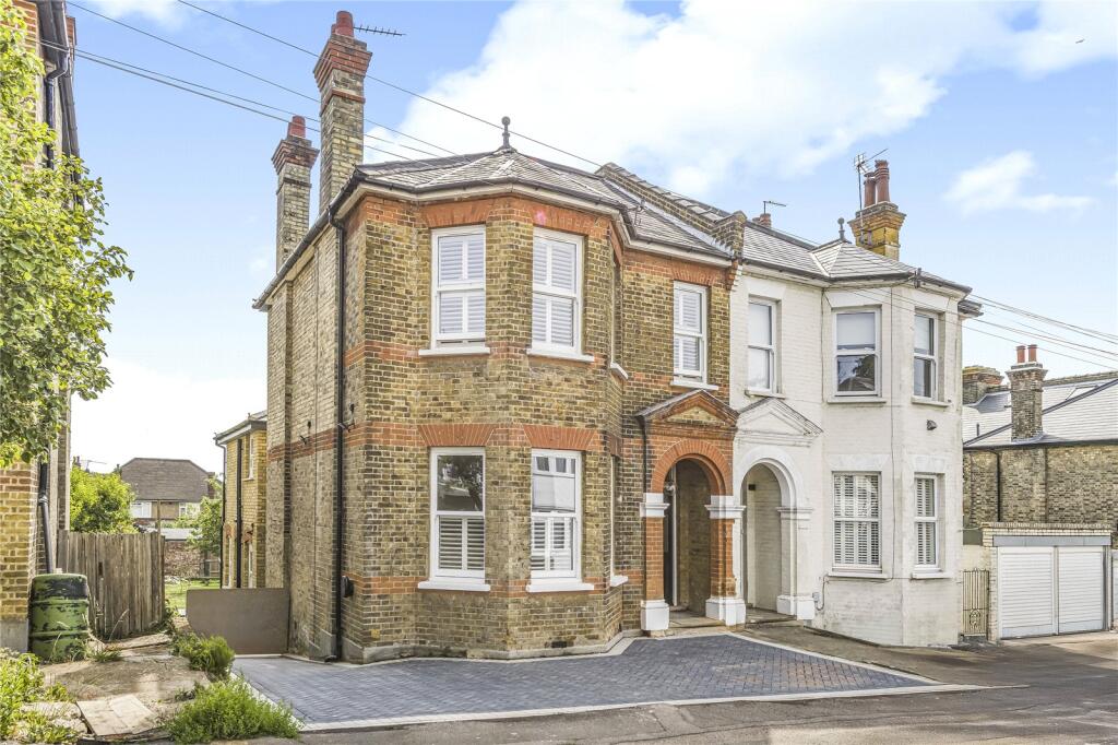 Main image of property: Hadley Road, Barnet, EN5