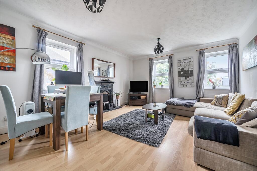 Main image of property: Collings Close, Wood Green, London, N22
