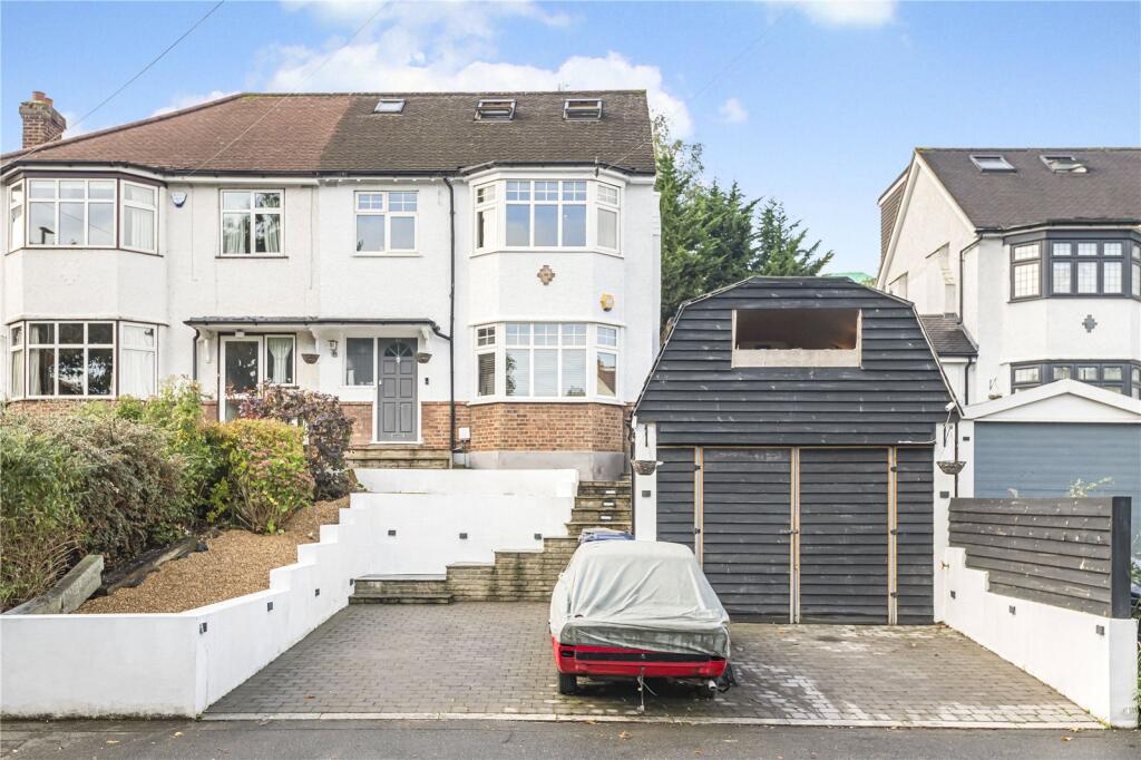 Main image of property: Church Hill Road, Barnet, EN4