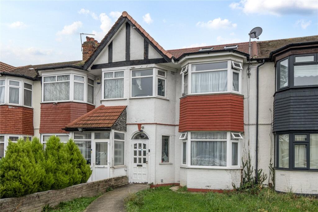 Main image of property: Connaught Gardens, Palmers Green, London, N13