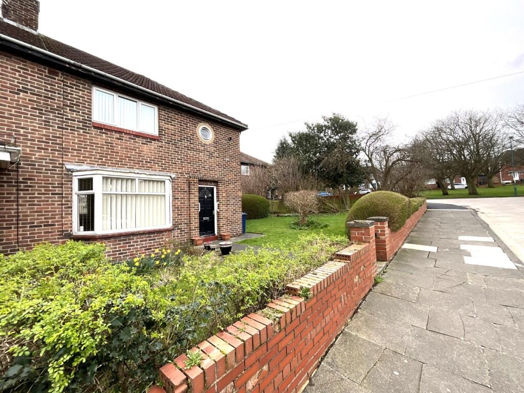 2 bedroom semidetached house for sale in West Boldon, Tyne and Wear, NE36