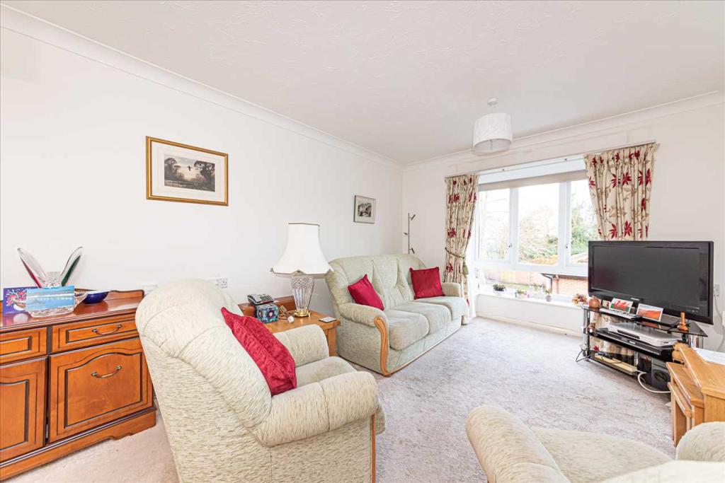 1 bedroom retirement property for sale in Oak Lodge, New Road