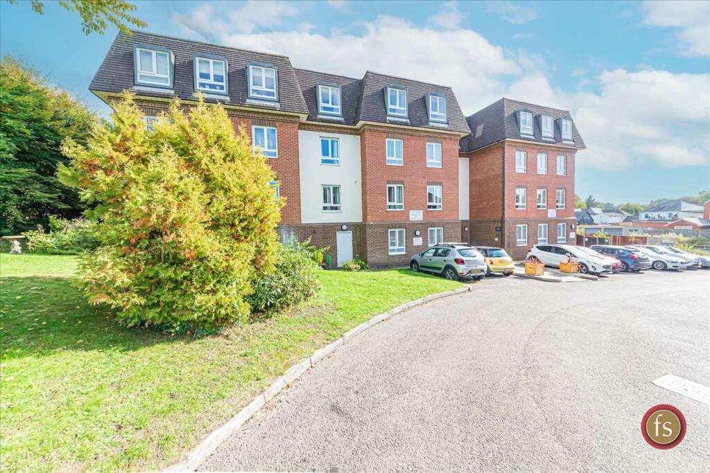 1 bedroom retirement property for sale in Lilley Court, Heath Hill Road