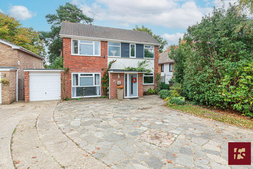 Main image of property: Mickle Hill, Sandhurst, GU47 8QP