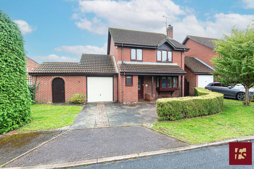 Main image of property: Centurion Close, College Town, Sandhurst, GU47 0HH