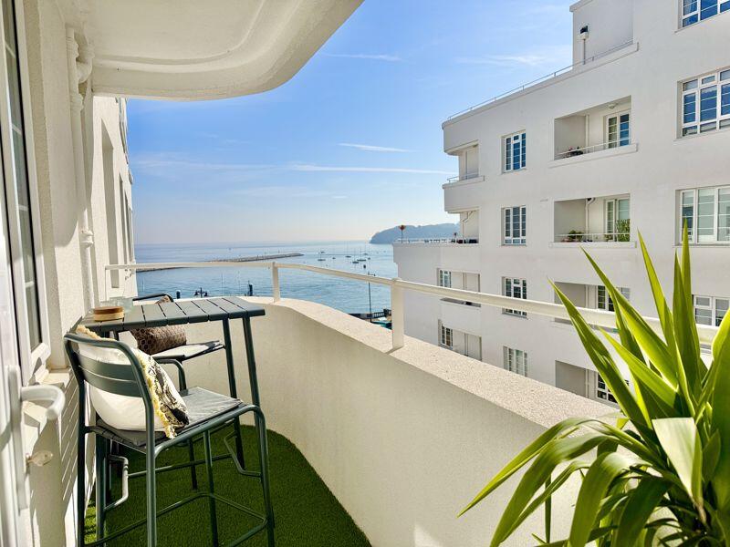 Main image of property: The Parade, Cowes