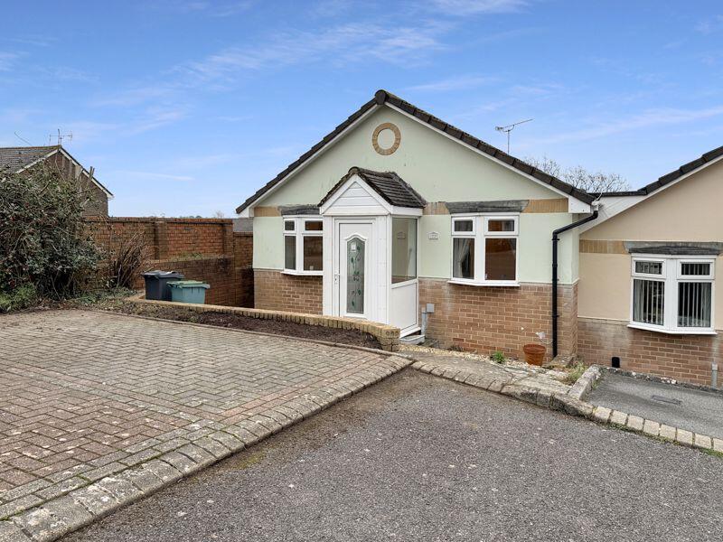 Main image of property: Cowes Bungalow with Parking
