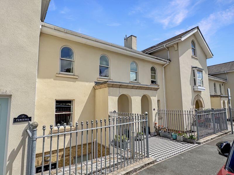 Main image of property: Castle Road, Cowes