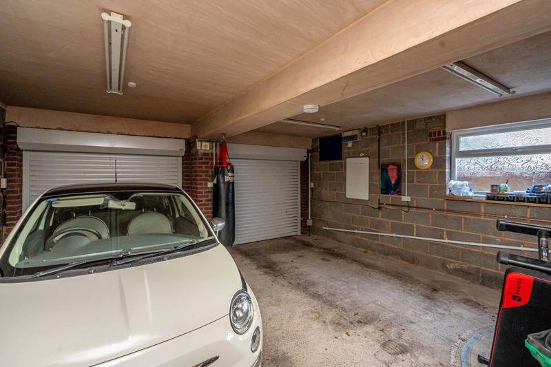 4 bedroom detached house for sale in 1 The Woodlands, Off Keepers Lane