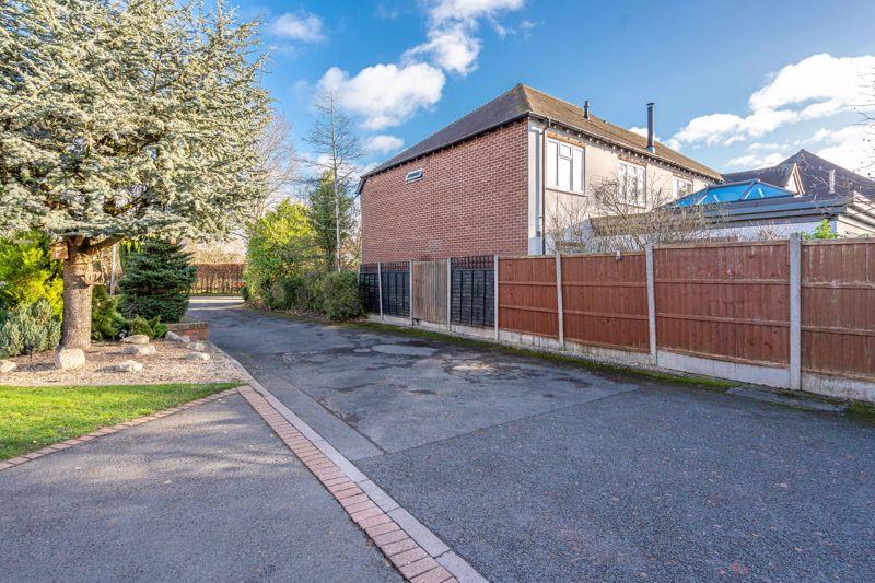 4 bedroom detached house for sale in 1 The Woodlands, Off Keepers Lane, Codsall, Wolverhampton WV8