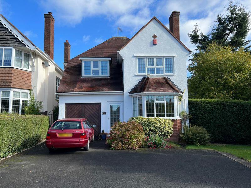 4 bedroom detached house for sale in Windmill Lane, Castlecroft
