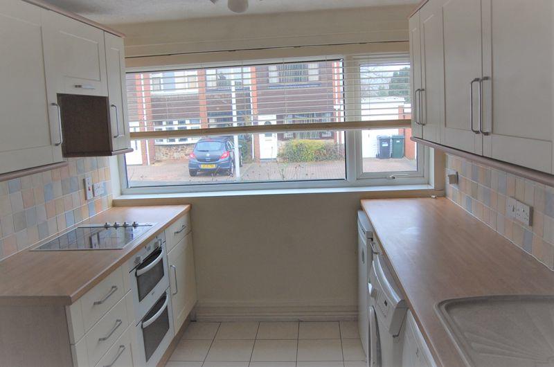 3 bedroom semidetached house for sale in Windsor Road, Albrighton