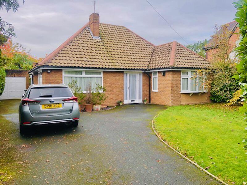 2 bedroom detached bungalow for sale in Shaw Lane, Albrighton