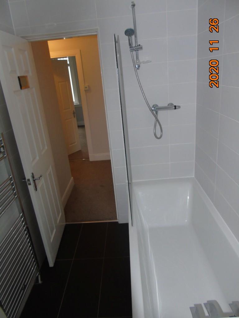 3 bedroom flat for rent in Canal Street, Johnstone