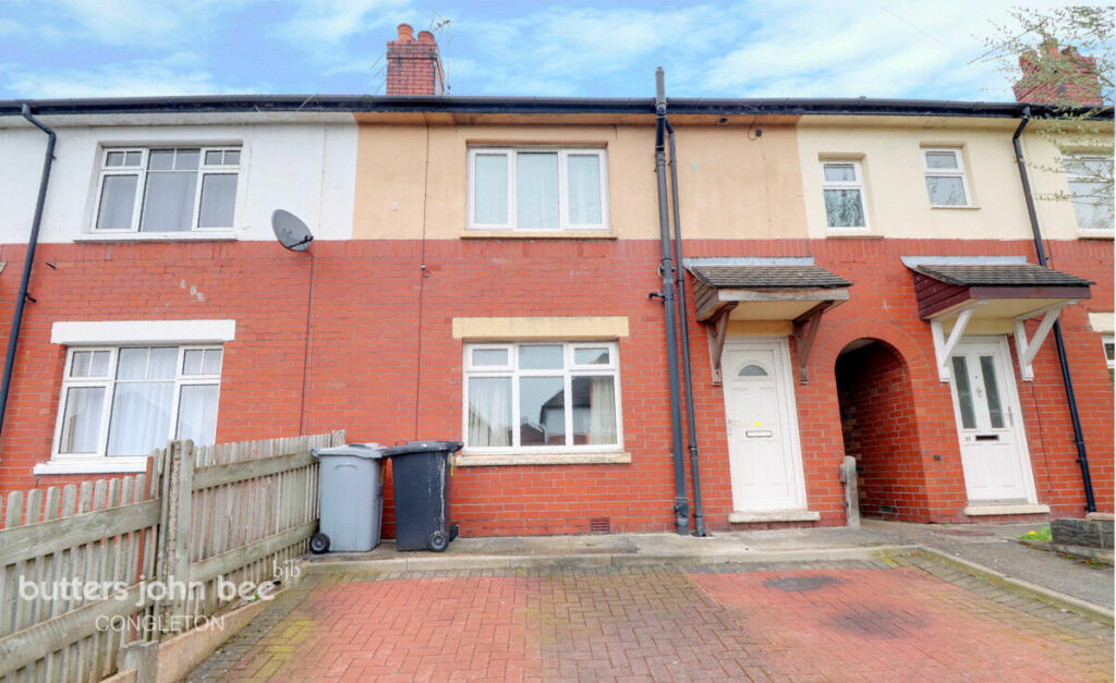 3 bedroom terraced house for sale in Norbury Drive, Congleton, CW12