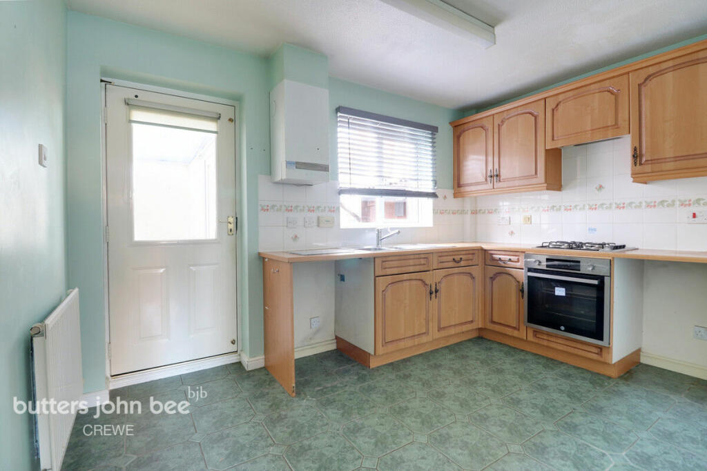 Additional property image - Barrie Grove, Crewe