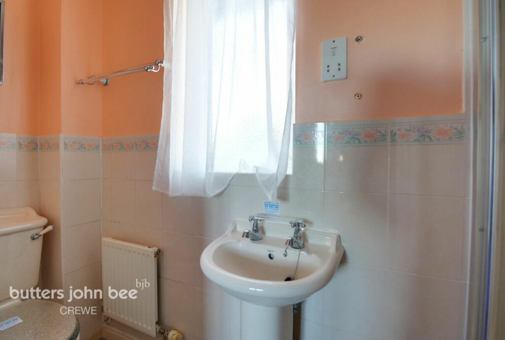 Additional property image - Barrie Grove, Crewe