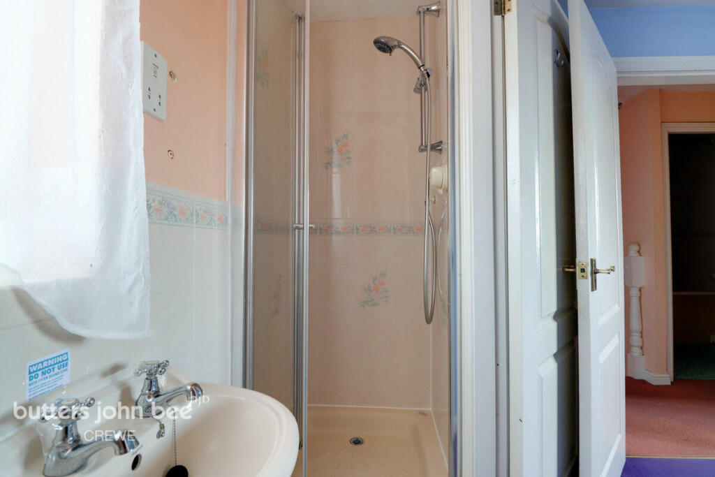 Additional property image - Barrie Grove, Crewe