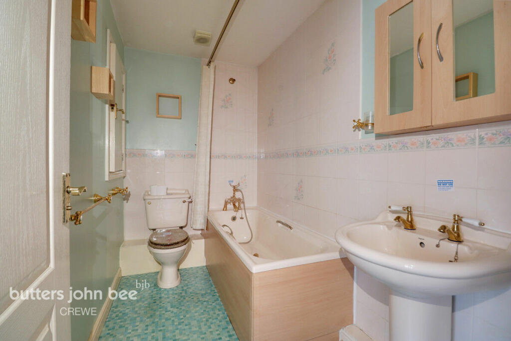 Additional property image - Barrie Grove, Crewe