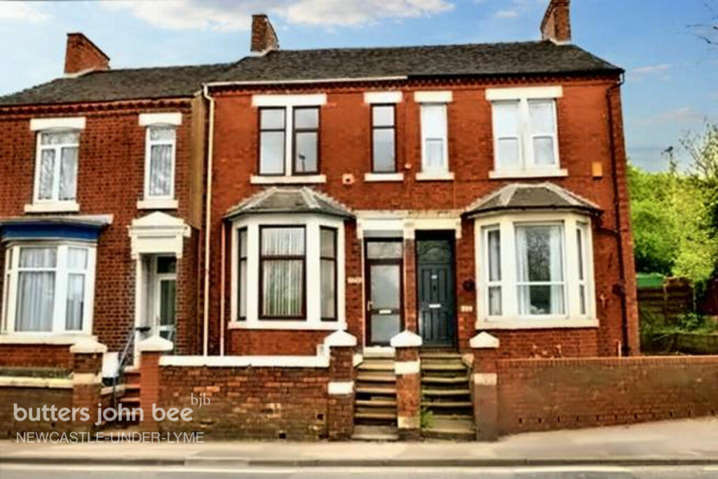 3 bedroom terraced house for sale in Stone Road, Stoke-On-Trent, ST4