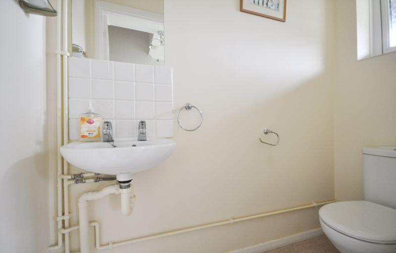 Additional property image - Family House, Mallards Reach, Marshfield
