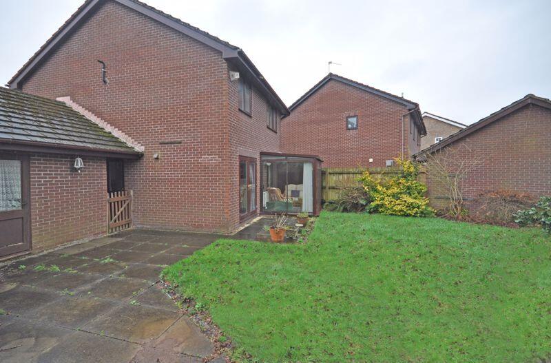 Additional property image - Family House, Mallards Reach, Marshfield