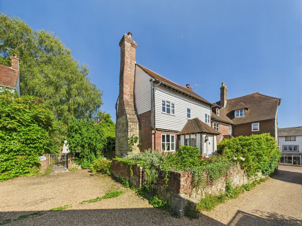 Main image of property: High Street, Mayfield, TN20