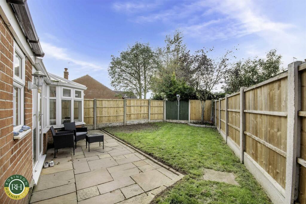 4 bedroom detached house for sale in Arundel Drive, Ranskill, Retford, DN22